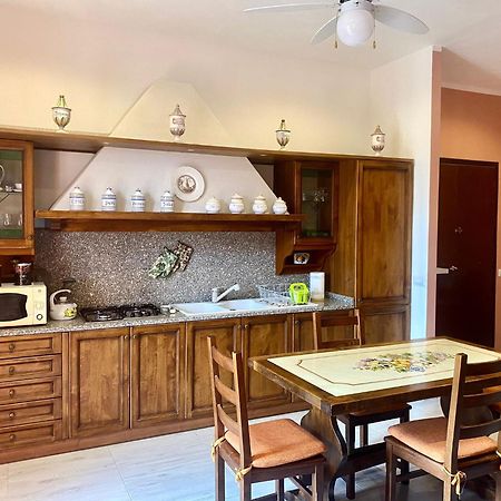 Barbara'S Apartment Mercatale Val Di Pesa ภายนอก รูปภาพ